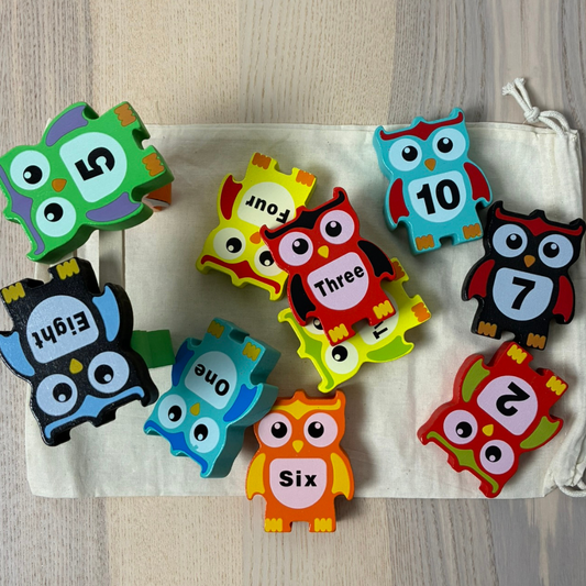 Bunte Holz-Stapelsteine in Eulenform incl. Aufbewahrungsbeutel