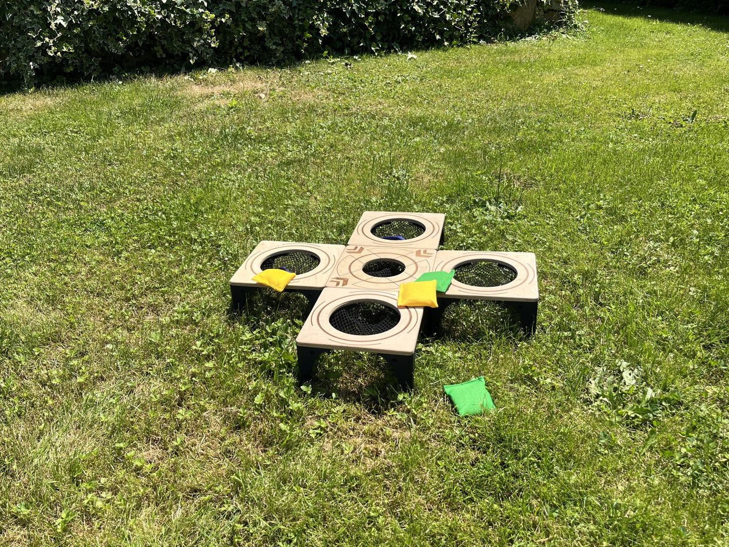 Bag'n'Hole – Gartenspiel für die ganze Familie