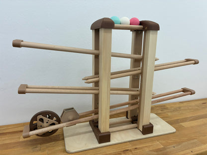 Wunderschöne Kugelbahn aus Holz (basis) incl. Spielzeuge ab 1 Jahr