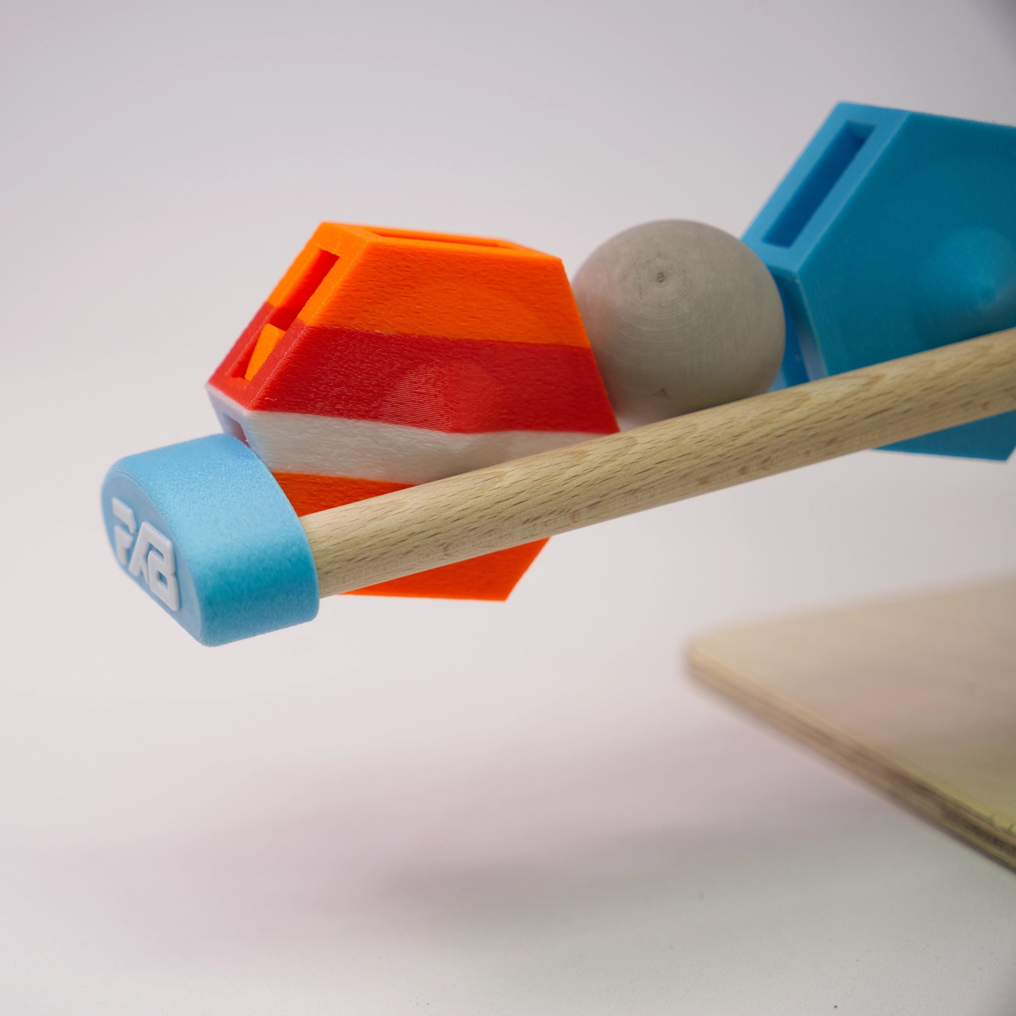 Holz-Kugelbahn - blau & weiß - Basis - incl. Laufteilen ab 1 Jahr