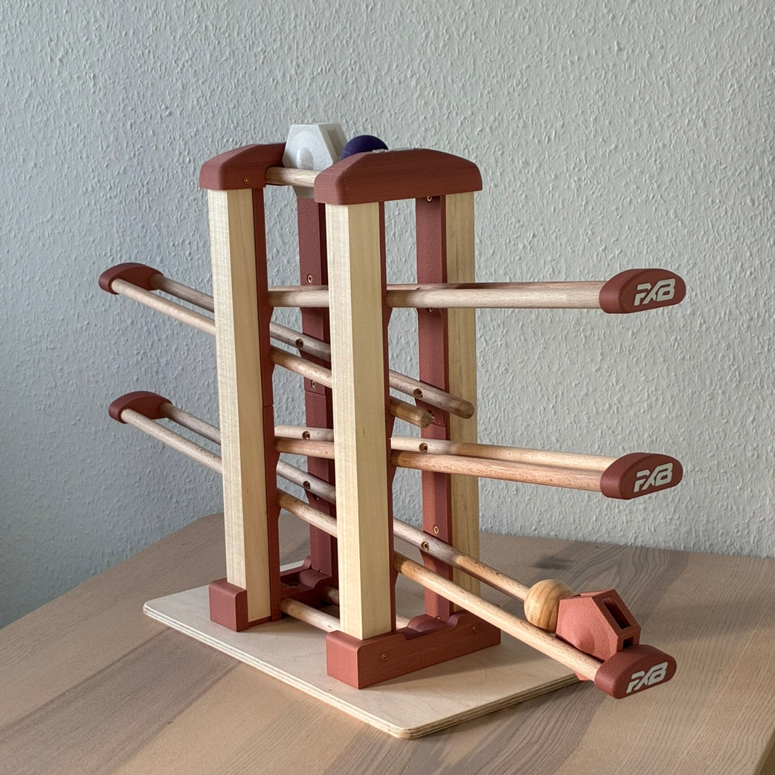 Wunderschöne Kugelbahn aus Holz (basis) incl. 2x Kugeln und 2x Klapperrad ab 1 Jahr