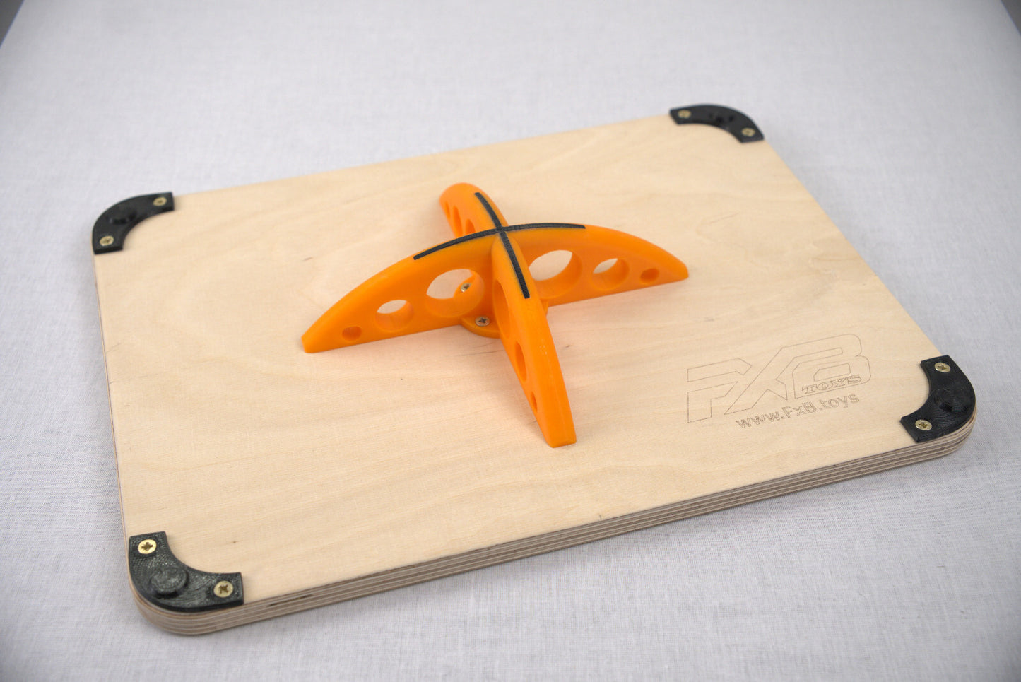 Balance Board für Kinder – mit gelaserten Motiven